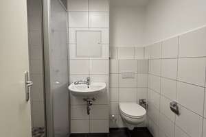 3er - Wohngemeinschaften gesucht -  Azubis -und Studentenwohnung. – Michelangelostr. 1, 1217 Räcknitz/Zschertnitz, Dresden – Vorschaubild 7