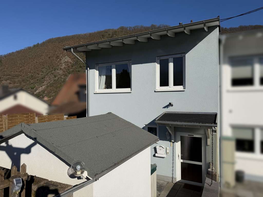 Immobilie in Löf - Familienglück mit Moselblick – Ihr neues Zuhause in Löf - Bild 1