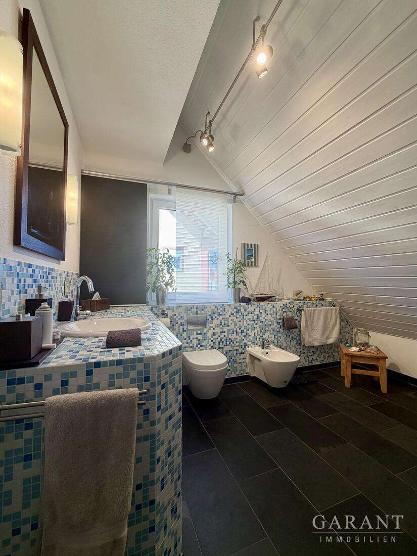 Immobilie in Kumhausen - Renovierte 3 Zimmer-Maisonette-Wohnung mit Balkon in Preisenberg - Bild 4