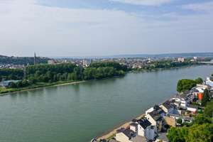 Charmante 5 ZKB- Wohnung in stilvollem Altbau, mit Rheinblick in Koblenz Pfaffendorf-provisionsfrei – Ravensteystraße 94, 56076 Pfaffendorf, Koblenz – Vorschaubild 9
