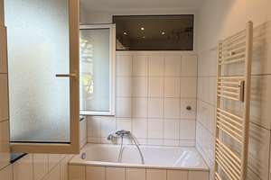 Großzügige Maisonettewohnung mit großer Terrasse in Düsseldorf-Unterbilk – 40627 Unterbilk, Düsseldorf – Vorschaubild 14