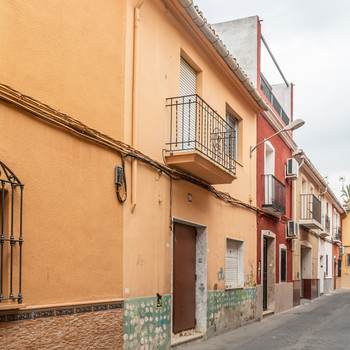 Hausverkauf in der Calle Sant Bernat Nr. 19 Carcaixent Valencia