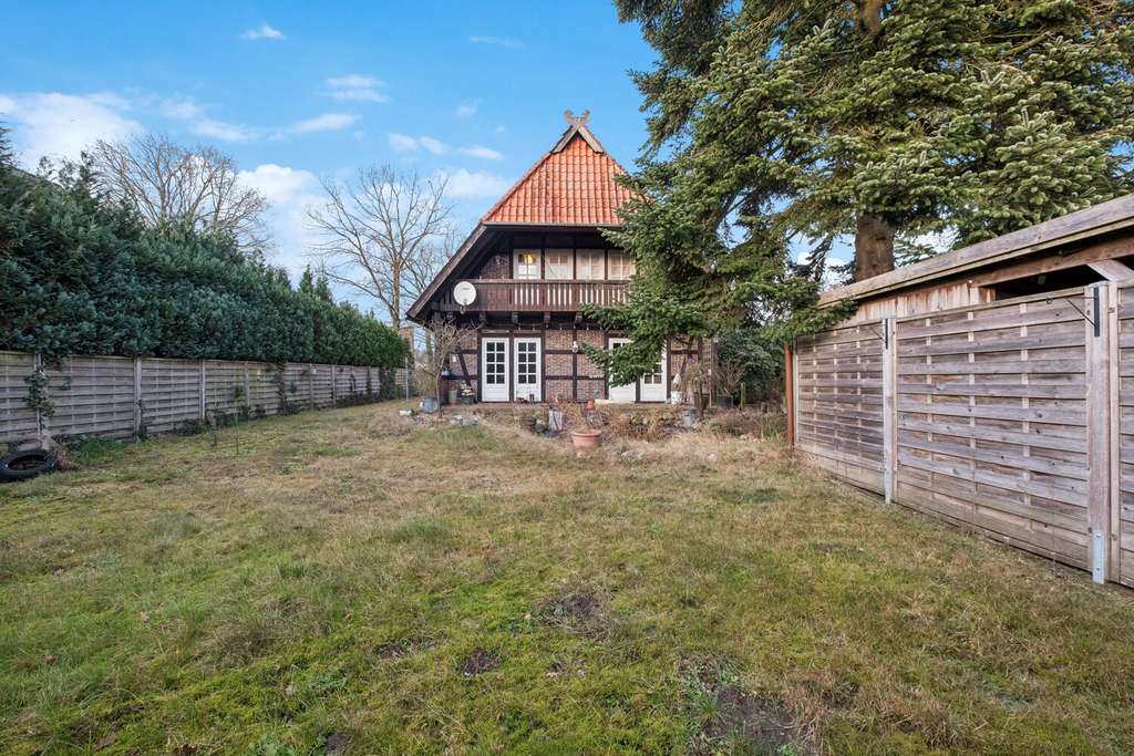 Immobilie in Bispingen - Außergewöhnliches Fachwerkhaus mit Galerie und Kamin - Bild 3