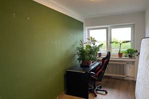 "Haus am Park" 
4,5 Zimmer-Wohnung mit Einbauküche in 47226
Duisburg-Rheinhausen "Aufzug vorhanden – Die vollständige Adresse der Immobilie erhältst du vom Anbieter., 47226 Hochemmerich, Duisburg – Vorschaubild 12