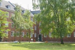 Möbliertes Wohntraum-Appartement mit Echtholzdielen & Einbauküche in Potsdam Groß Glienicke – Seeburger Chaussee 2, 14476 Groß Glienicke, Potsdam – Vorschaubild 7
