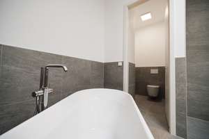 Exklusives Wohnen in Sachsenhausen: Penthouse- Wohnung mit Blick über "Mainhatten"! – 60599 Sachsenhausen-Süd, Frankfurt am Main – Vorschaubild 20