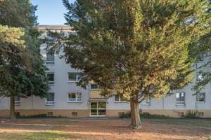 Familienfreundliche 3-Zimmer-Etagenwohnung mit Klick-Vinyl in Wolfsburg – Über dem Wechsel 18, 38448 Vorsfelde, Wolfsburg – Vorschaubild 1