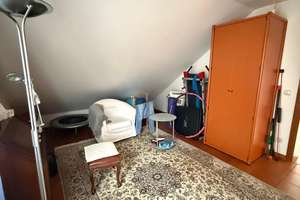 Einfamilienhaus mit Einliegerwohnung auf großzügigem Grundstück und traumhaftem Garten – Die vollständige Adresse der Immobilie erhältst du vom Anbieter., 46149 Alsfeld, Oberhausen – Vorschaubild 7