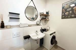 Moderne 2,5-Zimmer-Neubauwohnung mit Terrasse und Gartenzugang im Würzburg Hubland – Die vollständige Adresse der Immobilie erhältst du vom Anbieter., 97074 Frauenland, Würzburg – Vorschaubild 5