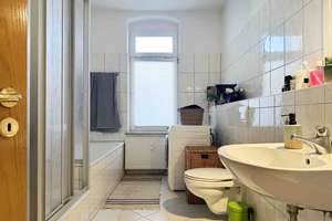 3 Zimmer, Küche, Bad in guter Lage im Paulusviertel. Familientauglich und mit Balkon! – Carl-von-Ossietzky-Straße 28, 6114 Paulusviertel, Halle (Saale) – Vorschaubild 3