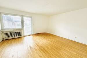 Am Moosacher Bahnhof: 3-Zimmer-Wohnung mit sehr guter Anbindung und ruhigem Umfeld – Kapellenäckerstr. 18, 80992 Moosach-Bahnhof, München – Vorschaubild 2