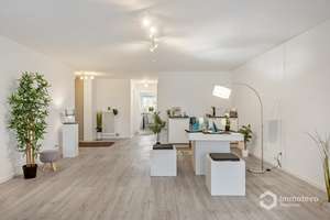 Einziehen & Wohlfühlen – Stilvoll sanierte 3-Zimmer-Wohnung mit offenem Wohnkonzept und Balkon – 67065 Mundenheim, Ludwigshafen am Rhein – Vorschaubild 2