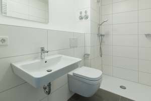 Bezugsfertiges Appartement mit Dachterrasse und Aussicht – Die vollständige Adresse der Immobilie erhältst du vom Anbieter., 86159 Hochfeld, Augsburg – Vorschaubild 3