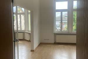 Nicht Familiengeeignet-Renovierte 4-Zimmerwohnung in Wiesbaden-Biebrich – Die vollständige Adresse der Immobilie erhältst du vom Anbieter., 65203 Biebrich, Wiesbaden – Vorschaubild 5