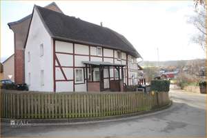 Preis gesenkt!
160 qm Wohnfläche mit Renovierung zum günstigen Haus – Die vollständige Adresse der Immobilie erhältst du vom Anbieter., 37619 Kirchbrak – Vorschaubild 2