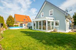 Einzigartiges Einfamilienhaus mit vielen Extras in Pommersfelden-Limbach – Die vollständige Adresse der Immobilie erhältst du vom Anbieter., 96178 Pommersfelden – Vorschaubild 1