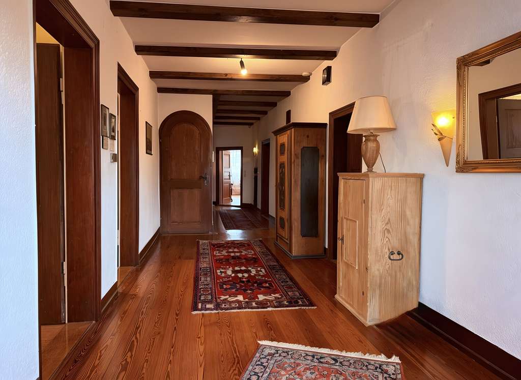 Immobilie in Heidenheim an der Brenz - Denkmalgeschütztes Pfarrhaus mit architektonischer Ausstrahlung - Bild 3