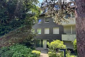 Charmante Dachgeschosswohnung mit Apartment in Kaiserswerth