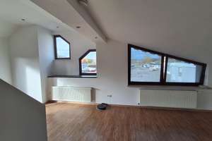 Gepflegte 2,5-Zimmer Dachgeschosswohnung in Hamm-Pelkum – Die vollständige Adresse der Immobilie erhältst du vom Anbieter., 59067 Pelkum, Hamm – Vorschaubild 2