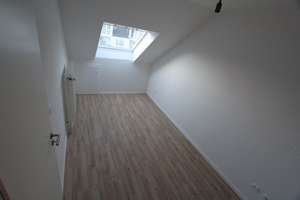 Provisionsfreie 3-Zimmer-Dachgeschosswohnung mit Stellplatz in Braunschweig-Hondelage – Veilchenweg 2, 38108 Hondelage, Braunschweig – Vorschaubild 2