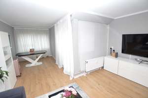 RÖNPAGEL IMMOBILIEN: Wettbergen Schöne 3 Zi. DG WHG - Dachterrasse - EBK optional – Aalborghof 14, 30457 Wettbergen, Hannover – Vorschaubild 4