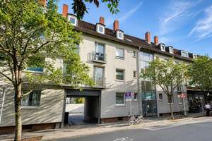 Innenstadtlage! Dachgeschosswohnung mit Ausbaureserve und KFZ-Stellplatz