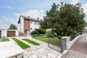 1-2-Familien-Haus mit wunderschönem Garten – Ludwig-Erhard-Straße 48, 63486 Bruchköbel – Vorschaubild 4