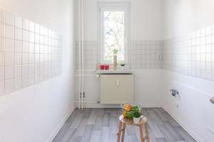 Lichterfüllte 3-Raum-Wohnung mit Balkon