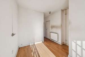 Seltene Gelegenheit am Heumarkt – Leerstehende 1,5-Zimmer-Wohnung mit Entwicklungspotenzial – Die vollständige Adresse der Immobilie erhältst du vom Anbieter., 50667 Altstadt/Nord, Köln – Vorschaubild 6