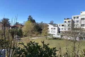 Zuhause am Wasser! Gemütliche Wohnung mit großer Terrasse in den Pichelsdorfer Seehäusern – Am Pichelssee 6, 13595 Wilhelmstadt, Berlin – Vorschaubild 2