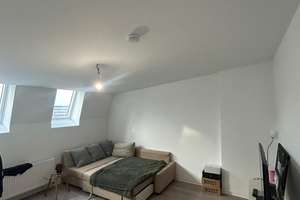 Wohnen über dem Uni-Viertel - 6. Stock! WG geeigneter Dachgeschossausbau mit Einbauküche – Bundesstraße 40, 20146 Rotherbaum, Hamburg – Vorschaubild 12