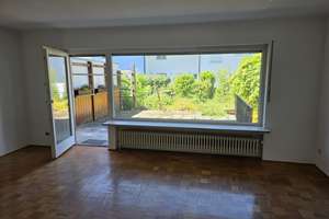 Erstbezug nach Kernsanierung – stilvolles Reihenmittelhaus mit Westgarten im Landsberger Osten – Bayerfeldstraße 30, 86899 Landsberg am Lech – Vorschaubild 3