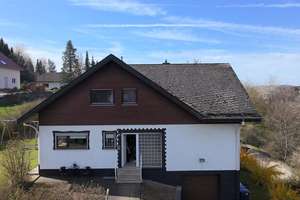 Besonderes Anwesen mit Ausblick, Ruhe & Großzügigkeit! – Die vollständige Adresse der Immobilie erhältst du vom Anbieter., 35075 Gladenbach – Vorschaubild 7