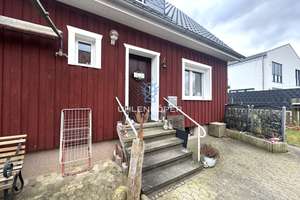 Energieeffizient & Renditestark: Zweifamilienhaus in Ebstorf – Voll vermietet! Verhandlungsbasis – Die vollständige Adresse der Immobilie erhältst du vom Anbieter., 29574 Ebstorf – Vorschaubild 1