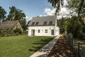 Exklusiv modernisiertes Einfamilienhaus mit high-end Ausstattung – 14532 Kleinmachnow – Vorschaubild 22