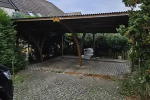 Haus für Familie mit handwerklichem Geschickt. Traumhafter Blick auf unbebaute Wiesen. Großer Garten – Frankenstraße 16, 38116 Braunschweig – Vorschaubild 2