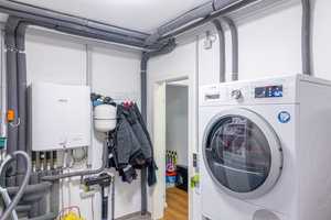 Junger Neubau | Baujahr 2022 | Wächtersberg | Energieausweis A+ | PV & Wallbox | KFW 55 | – Calw (Kreis) – Vorschaubild 11