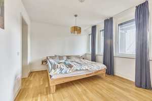 Property thumbnail 23