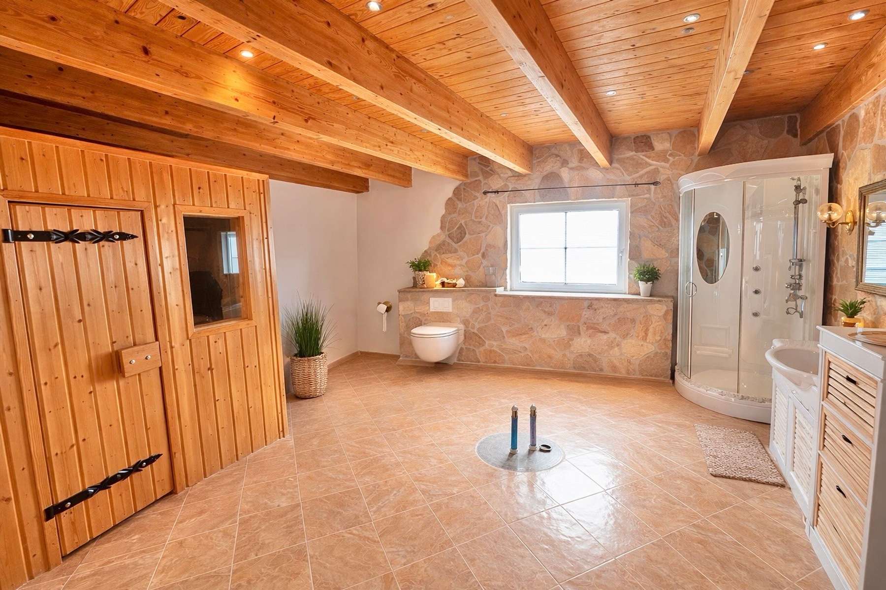 Immobilie in Holle - Charmante Blockhütte trifft modernen Neubau – Ruhige Sackgassenlage in Holle - Erbbaurecht - Bild 7