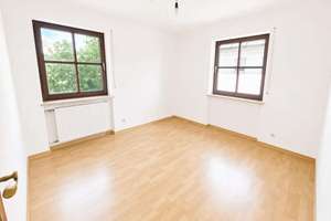 6 Zimmer, Garten und viel Platz: Doppelhaushälfte in München-Feldmoching – Drudhardstraße 14a, 80995 Feldmoching, München – Vorschaubild 12