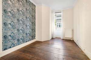 FRANKFURTS LIEBLINGSVIERTEL 🩵 Helle 3-Zimmer-Altbauwohnung mit 3,20m hohen Decken in Sachsenhausen! – Die vollständige Adresse der Immobilie erhältst du vom Anbieter., 60594 Sachsenhausen-Nord, Frankfurt am Main – Vorschaubild 4