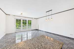 Maisonette in ruhiger Seitenstraße - 3-Zimmer, Pkw-Stellplatz, Terrasse & Balkon in Unterrath – Die vollständige Adresse der Immobilie erhältst du vom Anbieter., 40468 Unterrath, Düsseldorf – Vorschaubild 2