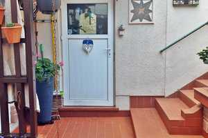 Bungalow, mit ausgebautem Untergeschoss, Garage, Carport und 2 Terrassen, in Kötzschen. – Saalekreis – Vorschaubild 2