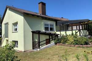 Ansprechendes Zweifamilienhaus im Zentrum  – Die vollständige Adresse der Immobilie erhältst du vom Anbieter., 37603 Holzminden – Vorschaubild 3