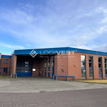 Produktionshalle mit Freifläche