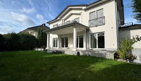 Bild von Freistehendes Einfamilienhaus in Traumlage: Stadtnah und dennoch im Grünen