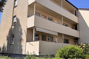 Moderne 2,5-Zimmer-Wohnung mit 2 Balkonen, Fußbodenheizung & Garage – Die vollständige Adresse der Immobilie erhältst du vom Anbieter., 70327 Untertürkheim (Ortsteil), Stuttgart – Vorschaubild 9