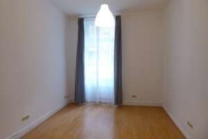 Homeoffice und WG geeignete Altbauwohnung mit EBK und Balkon – Die vollständige Adresse der Immobilie erhältst du vom Anbieter., 65195 Westend / Bleichstraße, Wiesbaden – Vorschaubild 11