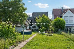 Modernisiertes Einfamilienhaus mit großzügigem Garten und zwei Garagenstellplätzen – Die vollständige Adresse der Immobilie erhältst du vom Anbieter., 70378 Steinhaldenfeld, Stuttgart – Vorschaubild 11