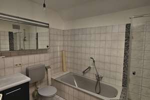 Schönes Reihenmittelhaus mit Garage in zentraler Wohnlage! – Sudetenweg 13-1, 71364 Winnenden – Vorschaubild 14